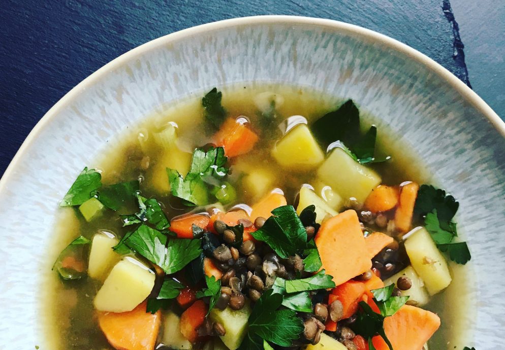 Linsensuppe mit Süßkartoffel