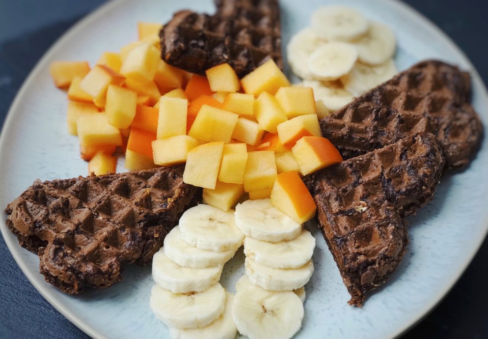 Weihnachtliche Süßkartoffel-Schoko-Waffeln